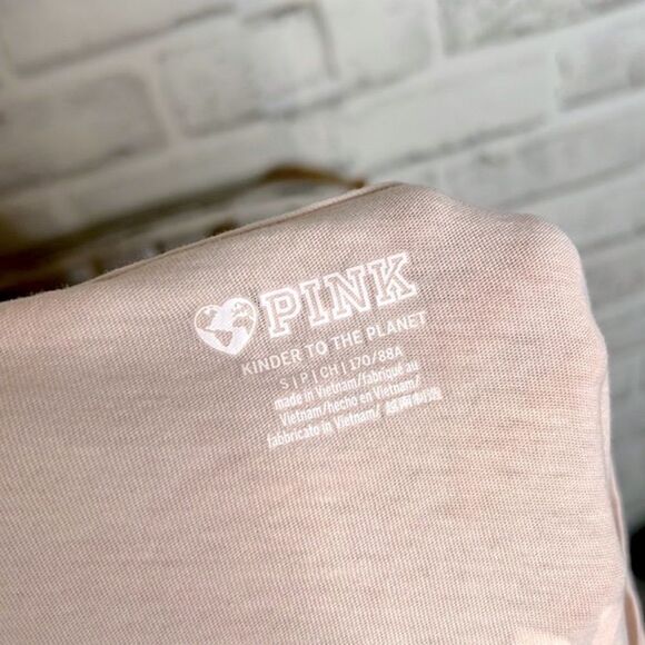 Pink by Victoria’s Secret Oversized Tee Tshirt Shirt Size Small - Picture 7 of 8